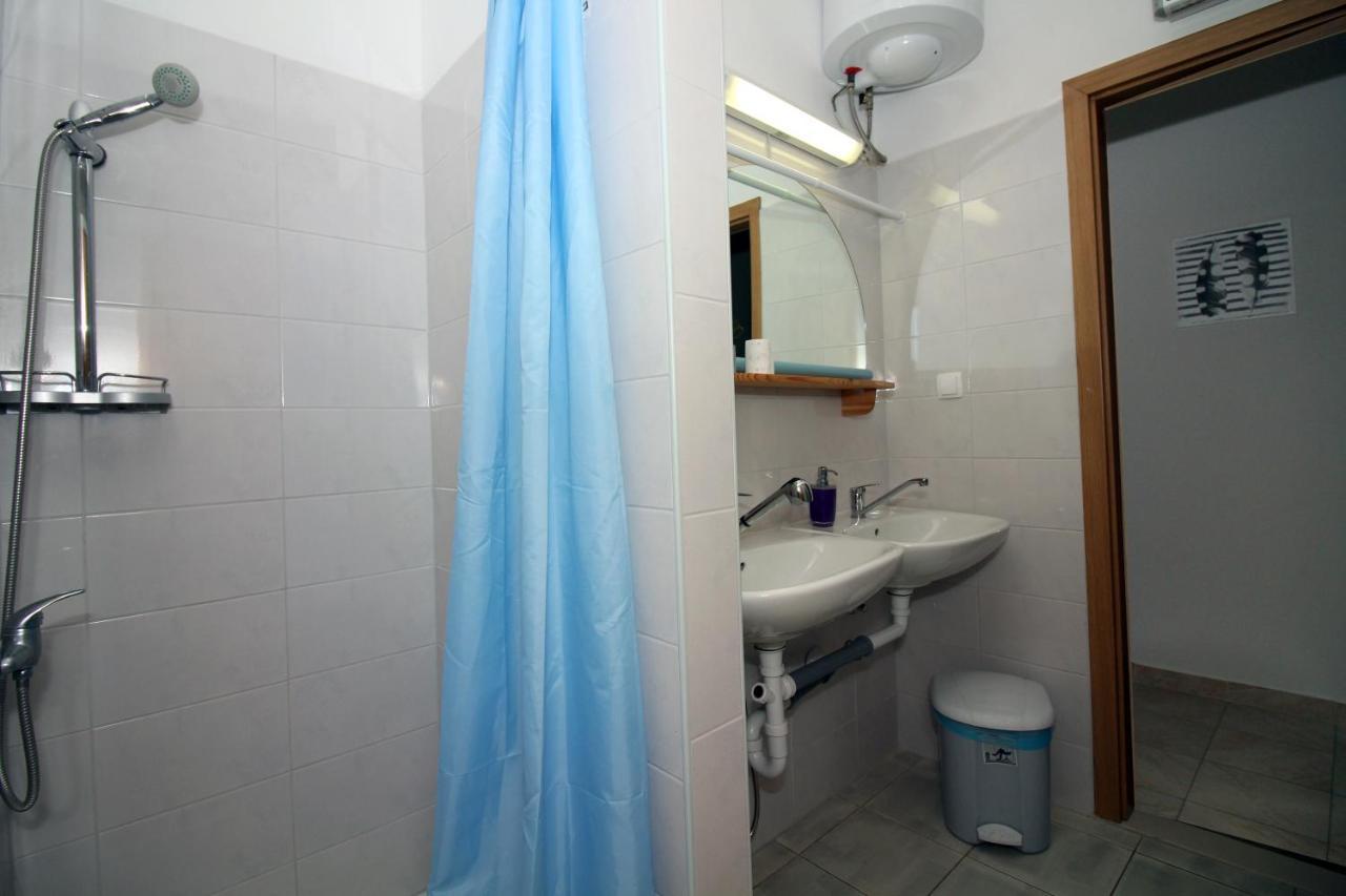 Hostel Marko Tisno Εξωτερικό φωτογραφία