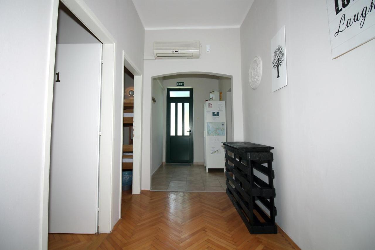 Hostel Marko Tisno Εξωτερικό φωτογραφία