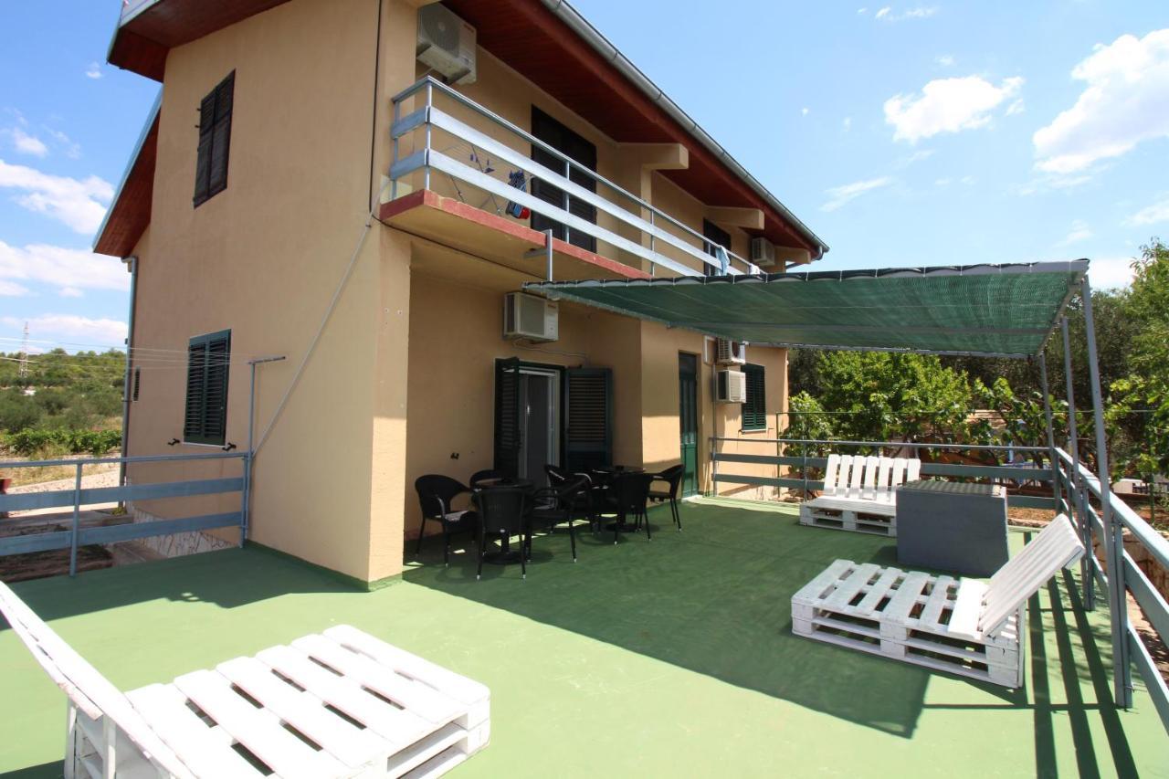 Hostel Marko Tisno Εξωτερικό φωτογραφία