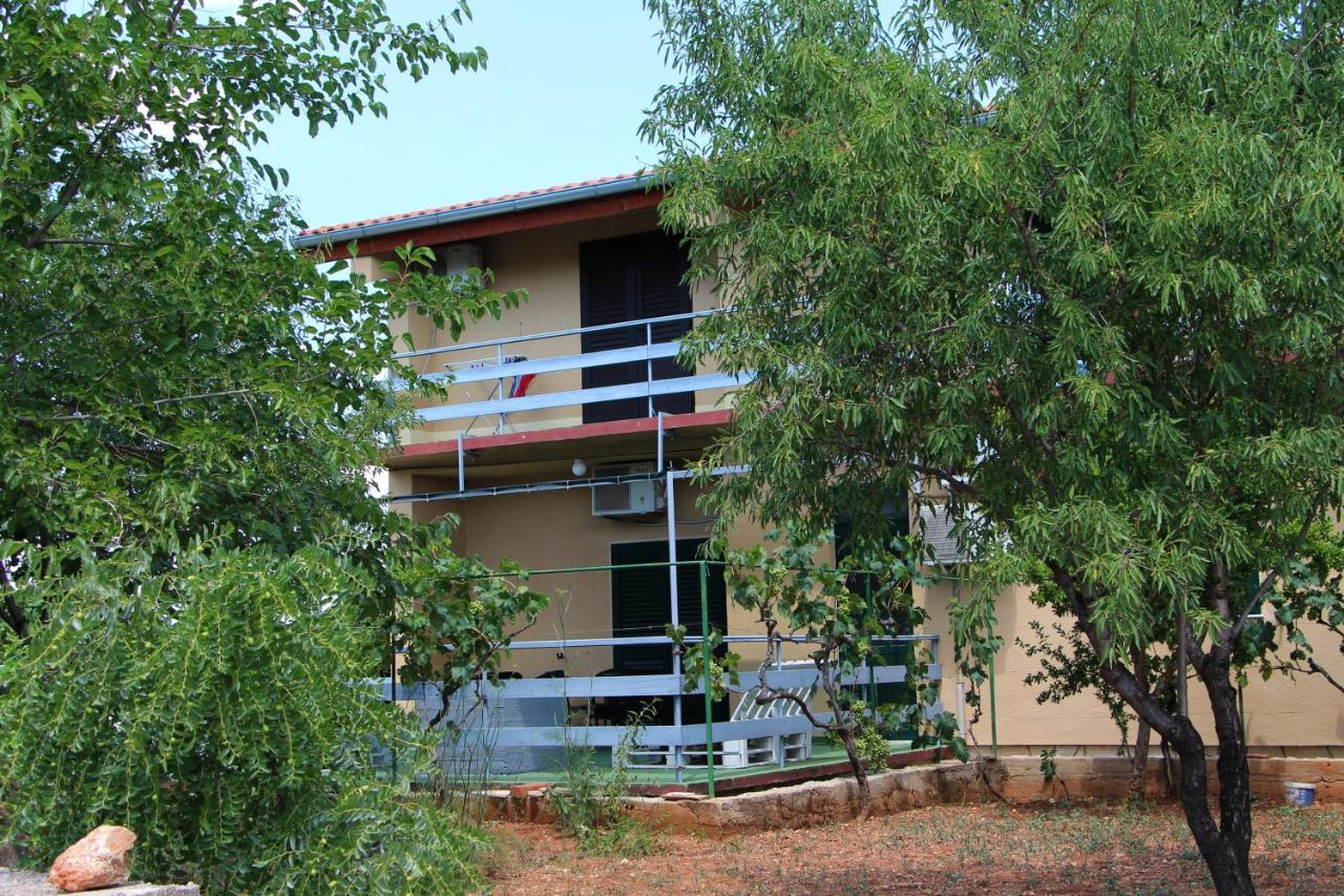 Hostel Marko Tisno Εξωτερικό φωτογραφία